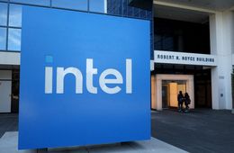 Intel ante el desafío de la Inteligencia Artificial ¿qué pasa con el gigante de los chips? Intel ante el desafío de la Inteligencia Artificial ¿qué pasa con el gigante de los chips?